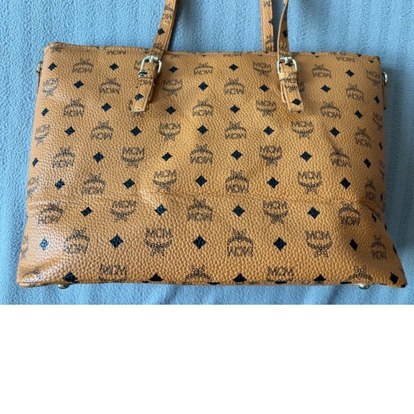 MCM Aren Cognac Visetos Tote Bag - Picture 2 of 9